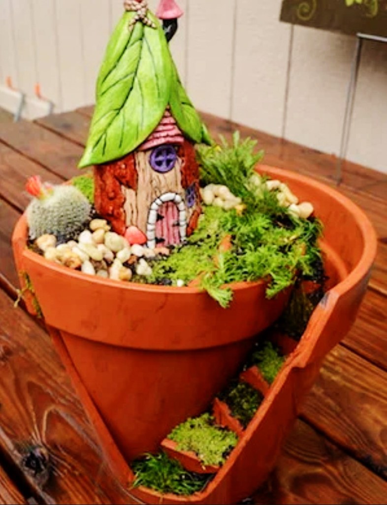 Broken Pot Fairy Garden ideas for St. Patrick's Day