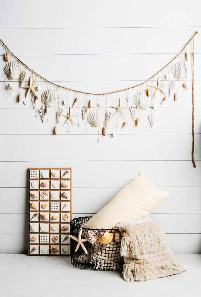 coastal garland decoration sea shell