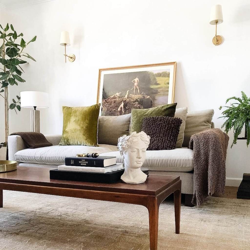 sculpture for coffee table decoration