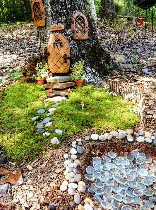 Big Outdoor Leprechaun Villa Decoration for St. Patrick's Day