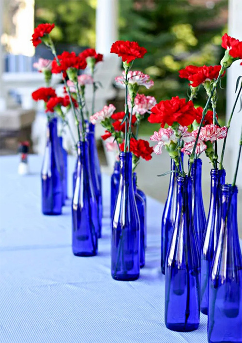 red and white carnations July 4 decoration