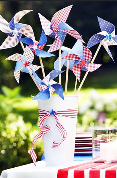 paper pinwheels 4th of July decor